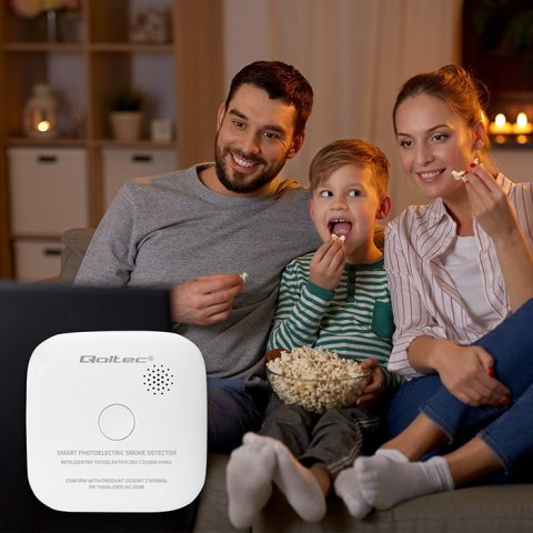 Qoltec Certyfikowany bezprzewodowy Czujnik dymu z baterią | żywotność sensora 10 lat | żywotność baterii 10 lat | alarm 85dB | L