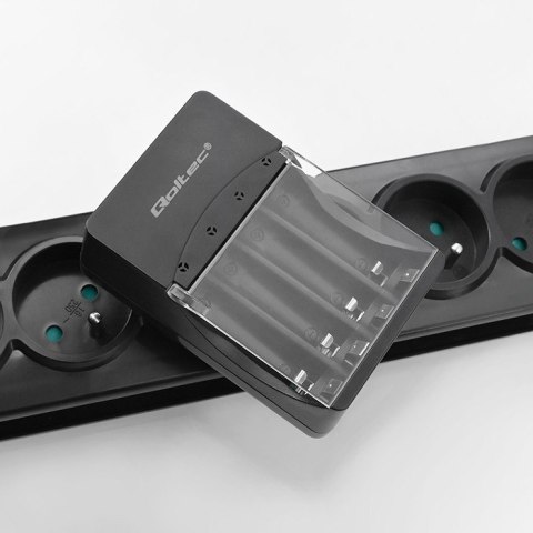 Qoltec Ładowarka do akumulatorków Ni-MH typu R03 AAA R6 AA