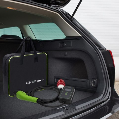 Qoltec Mobilna ładowarka do samochodu elektrycznego EV z regulacją 2w1 Typ2 | 7kW | 230V | Wi-fi| LCD | Przenośna | Wallbox | 5m