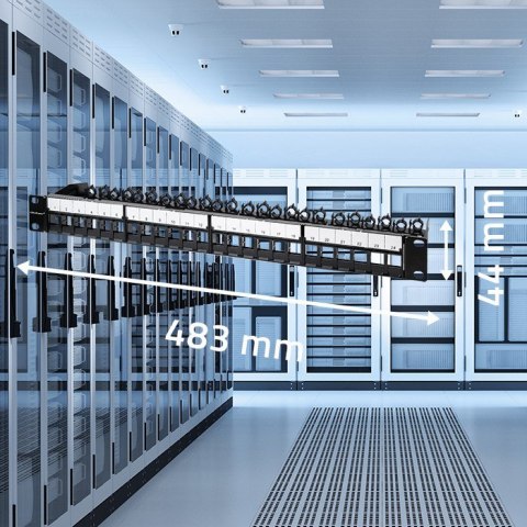 Qoltec Solidny stalowy Patch panel do szaf RACK 19'' | 24 porty | 1U | UTP | Czarny