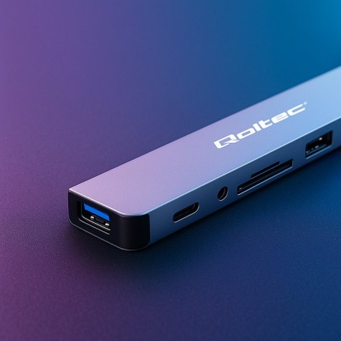 Qoltec Hub Adapter 8w1 USB-C/USB | USB-C | 4xUSB | SD/TF card | JACK 3.5mm TRRS