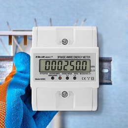 Qoltec Trójfazowy elektroniczny licznik | miernik zużycia energii na szynę DIN | 400V | 100A | LCD | 4P