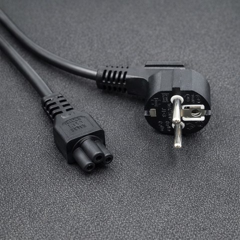 Qoltec Kabel zasilający IEC C5/SCHUKO | koniczynka | 3x0.75mm² | 1.4m