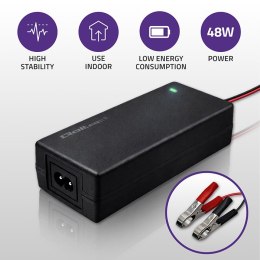 Qoltec Automatyczna ładowarka do akumulatora AGM GEL STD | Prostownik 24V | 2A | 48W | LED | Kabel 1.8m