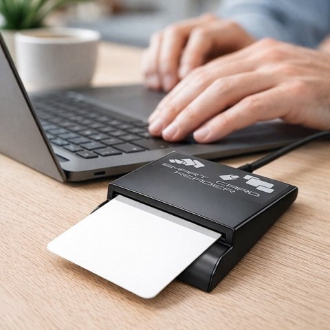 Qoltec Inteligentny czytnik chipowych kart ID SCR-0636 | USB 2.0 + Adapter USB-C