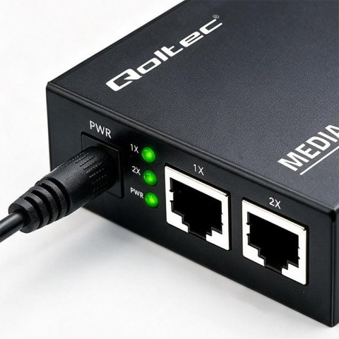 Qoltec Dwukierunkowy Media Konwerter SWITCH Ethernet 2x RJ45 2x SFP| 1000Mb/s | 5V
